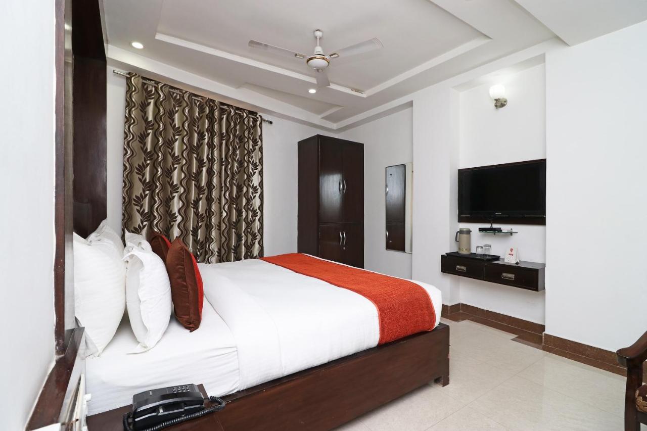 Hotel Samovar By Goyal Hotel อัครา ภายนอก รูปภาพ